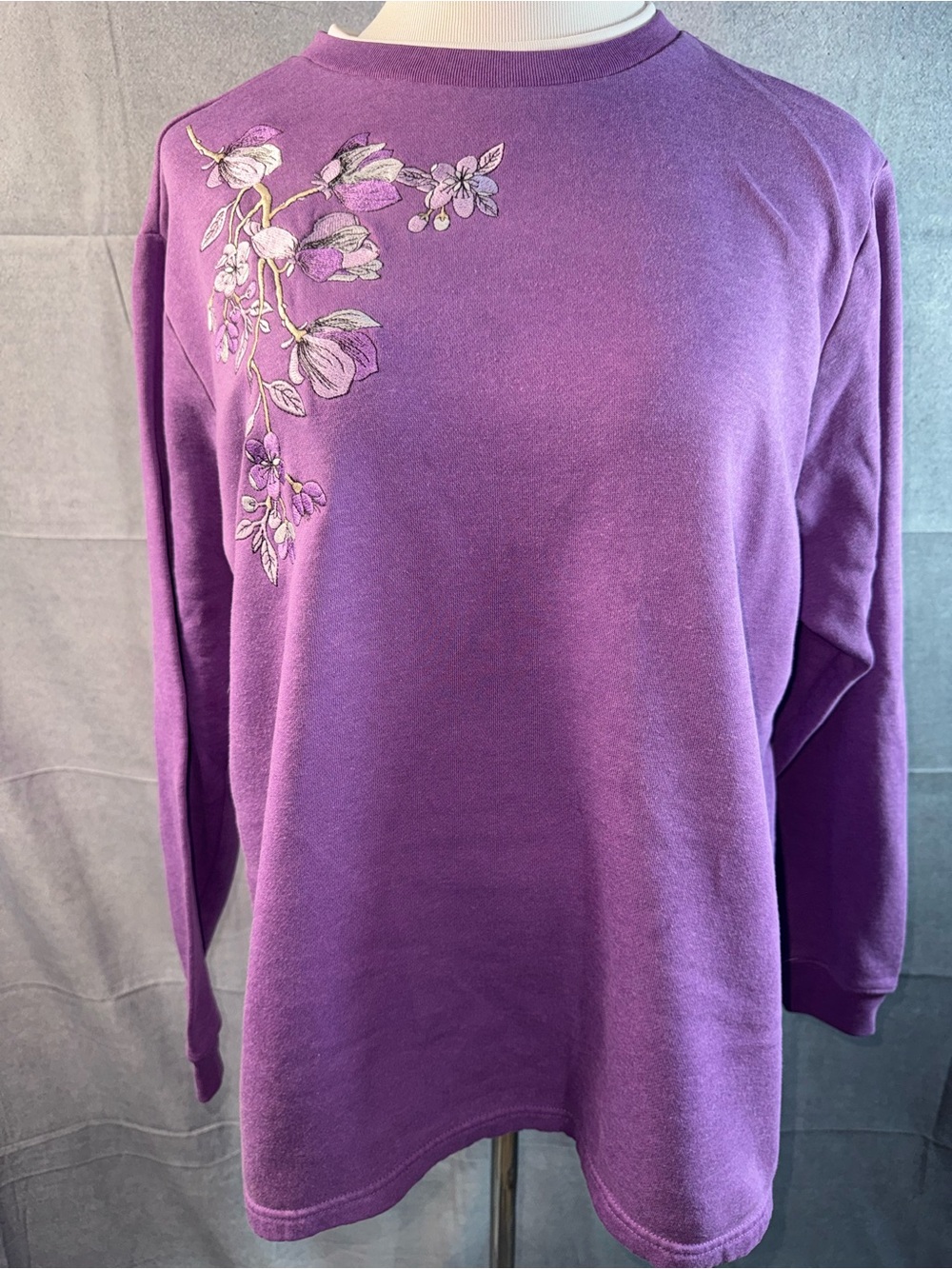 2032-Vintage Blair Purple Floral Embroidered Sweatshirt